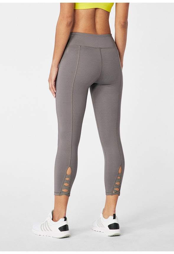 Cropped Back Cutout Active Leggings Plum Kitten
