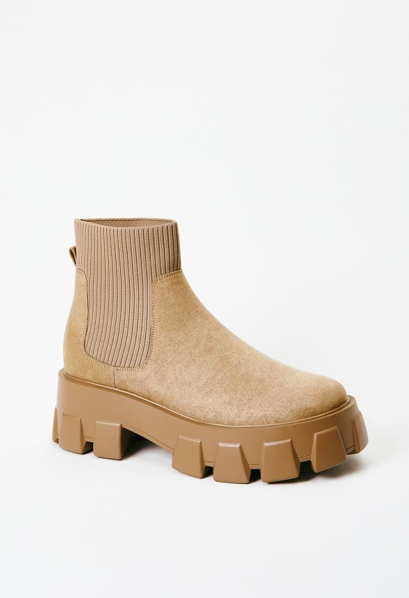 Arden Lug Sole Ankle Boot Sand