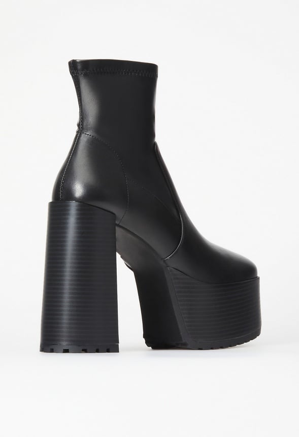 Hera Platform Ankle Boot Black