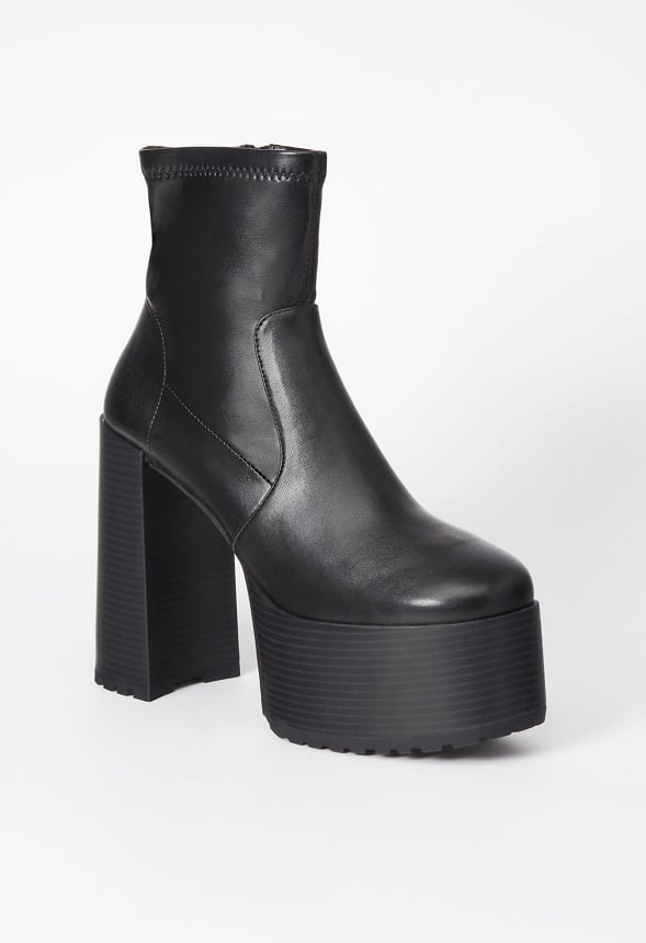 Hera Platform Ankle Boot Black