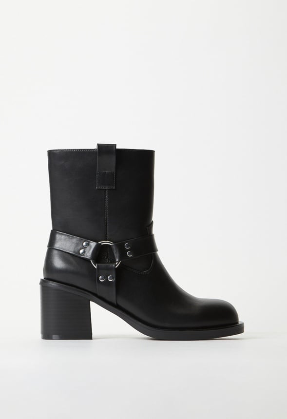 Millie Block Heeled Bootie Black