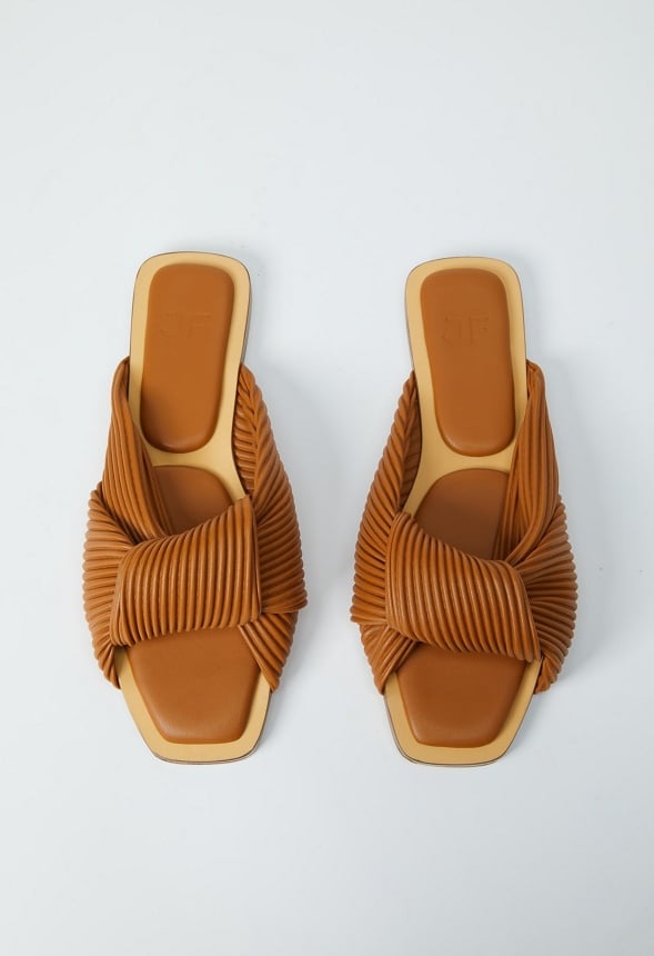 Estelle Flat Slide Sandal Light Tan