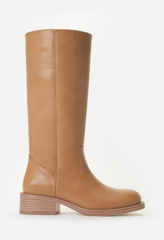 Willa Flat Boot Banana