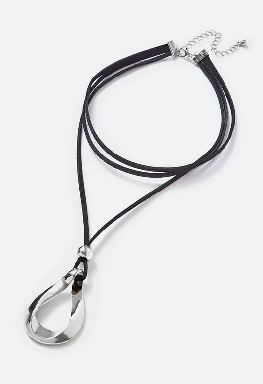 Ora Fixed Suede Lariat With Organic Ring Pendant Necklace Black/ Gold