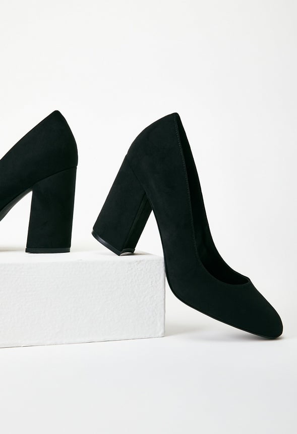 Daphne Block Heel Court Black