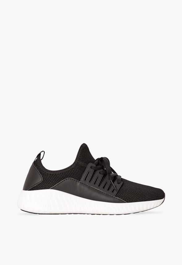 Velinda Trainers Black