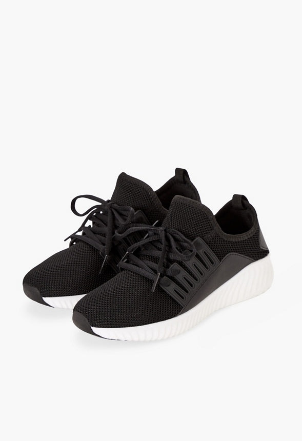 Velinda Trainers Black